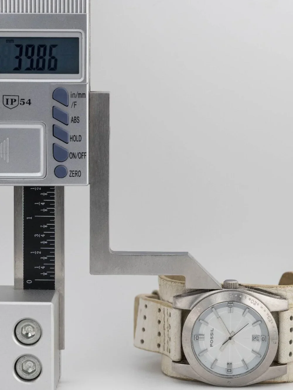 Fossil JR9407 White Leather Cuff Watch Quartz Analog Women's Fresh Battery